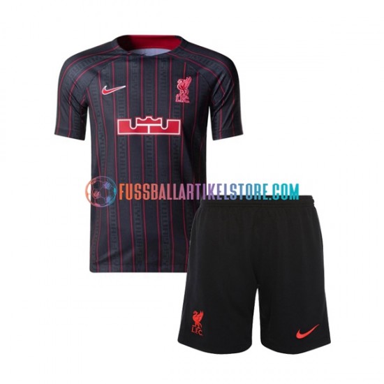 Liverpool Heimausrüstung x LeBron James 2022-2023 Kinder Set(Trikot und Hose) S/S