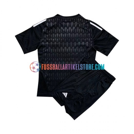 Real Madrid Auswärtsausrüstung Torwart 2023-2024 Kinder Set(Trikot und Hose) S/S