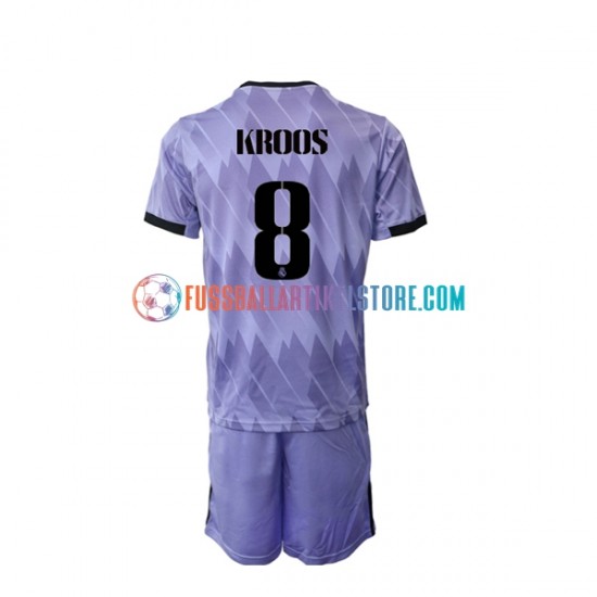 Real Madrid Auswärtsausrüstung Toni Kroos 8 2022-2023 Kinder Set(Trikot und Hose) S/S