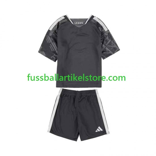 Leeds United Ausweichausrüstung 2026-2027 Kinder Set(Trikot und Hose) S/S