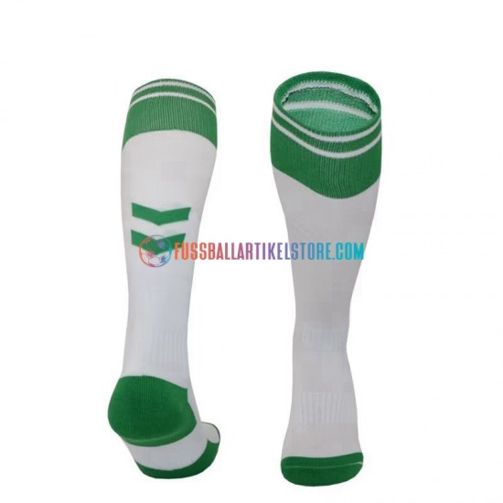 Betis Sevilla Heim 2023-2024 Fußballsocken